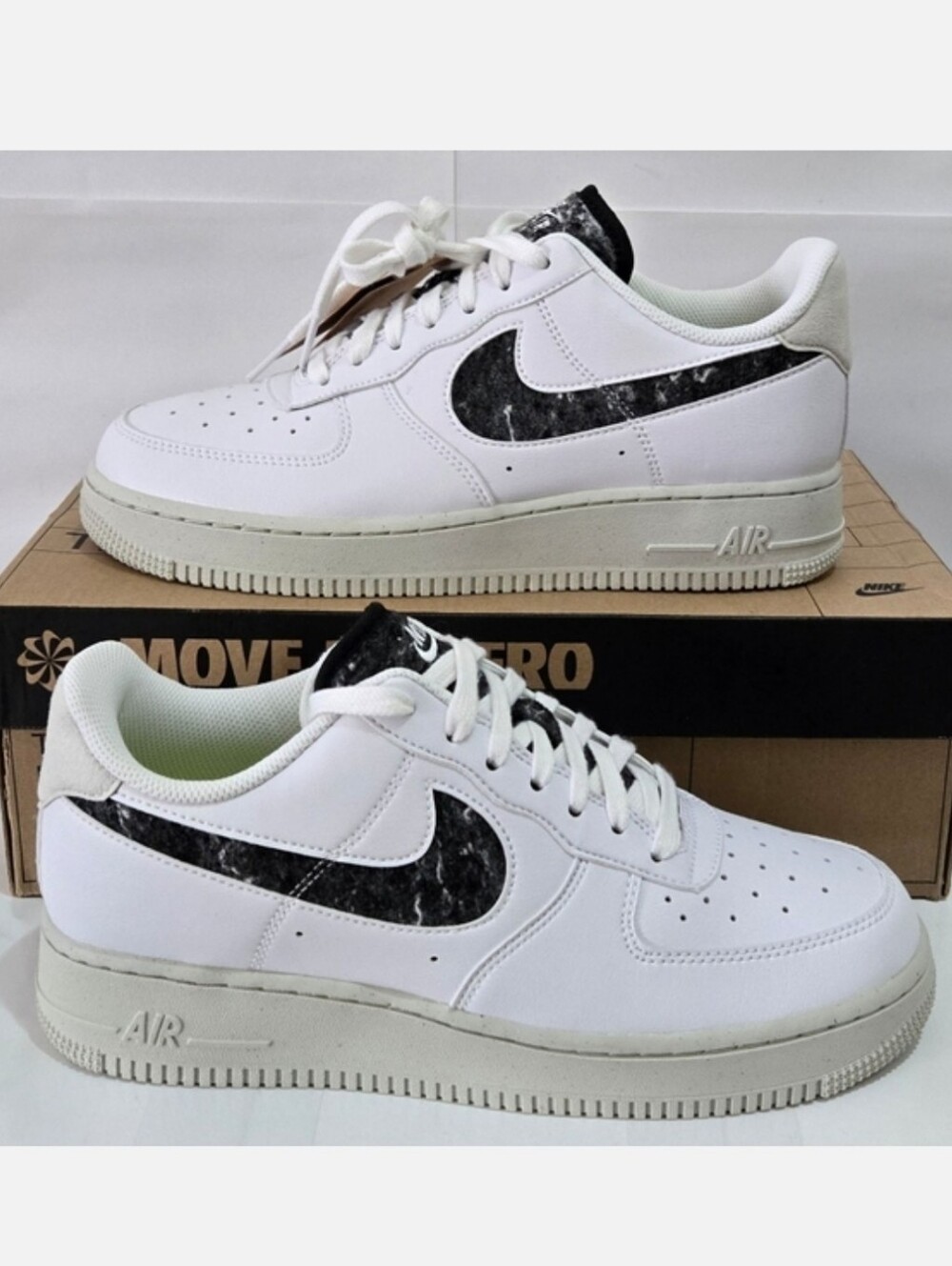 Nike Women's Air Force 1 Low '07 SE‎ Sneakers